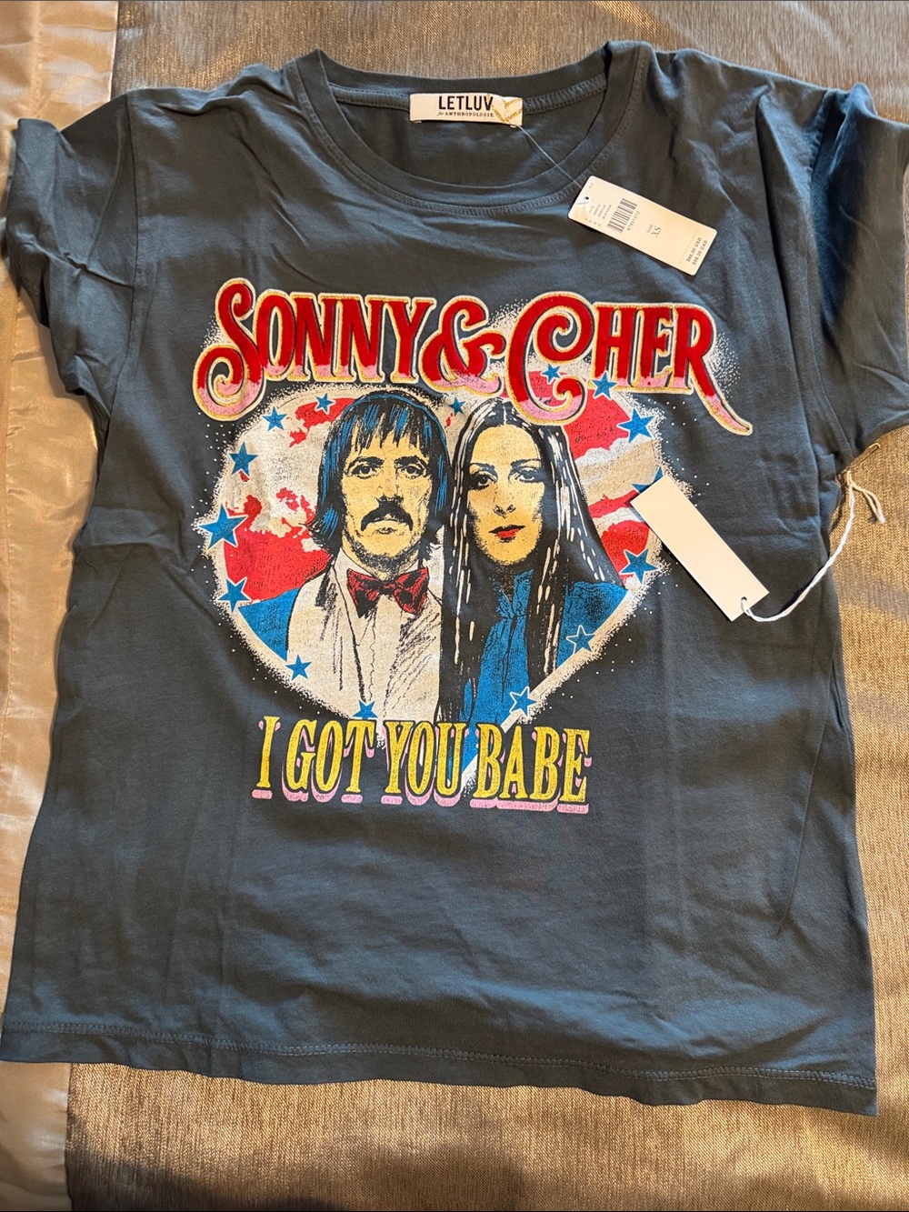 LETLUV  NWT ‘Sonny & Cher - I Got You Babe" Graphic Tee in Charcoal